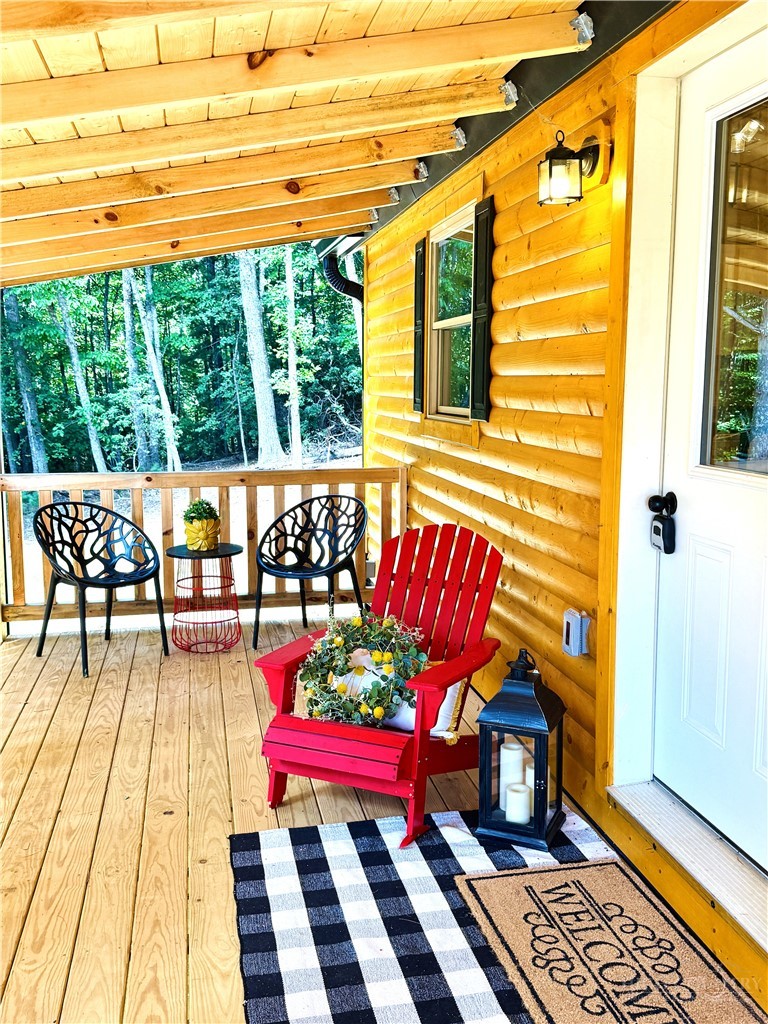 387 Tree Top Circle Property Photo 15