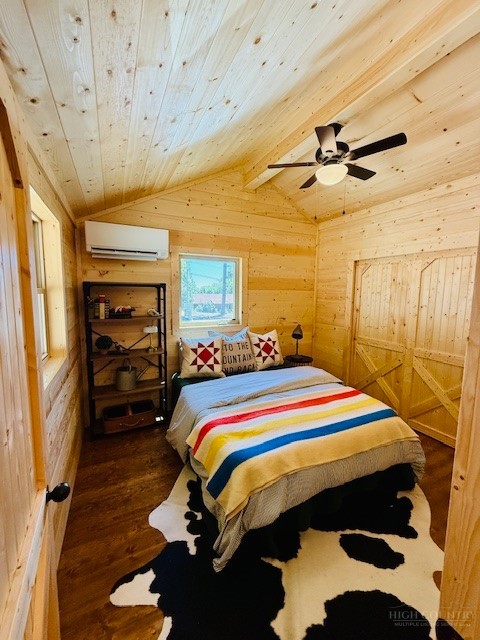 387 Tree Top Circle Property Photo 17
