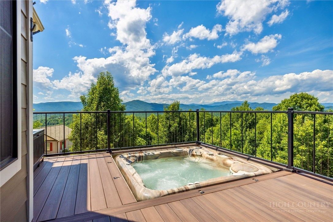 1167 Johns Ridge Parkway Property Photo 22