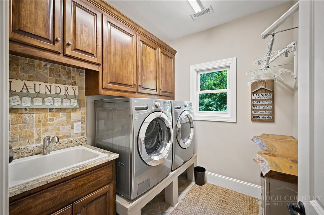 1167 Johns Ridge Parkway Property Photo 35