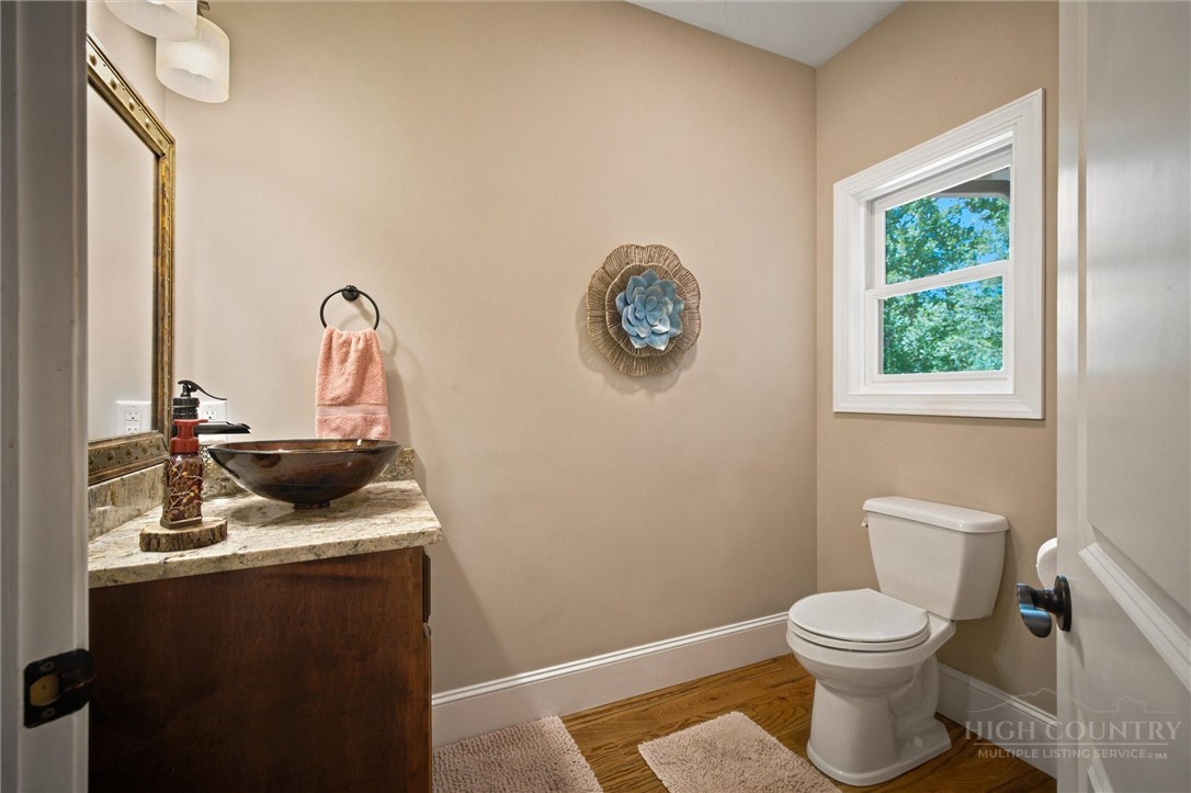 1167 Johns Ridge Parkway Property Photo 36