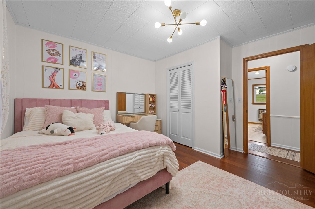 410 Don Hayes Road Property Photo 18