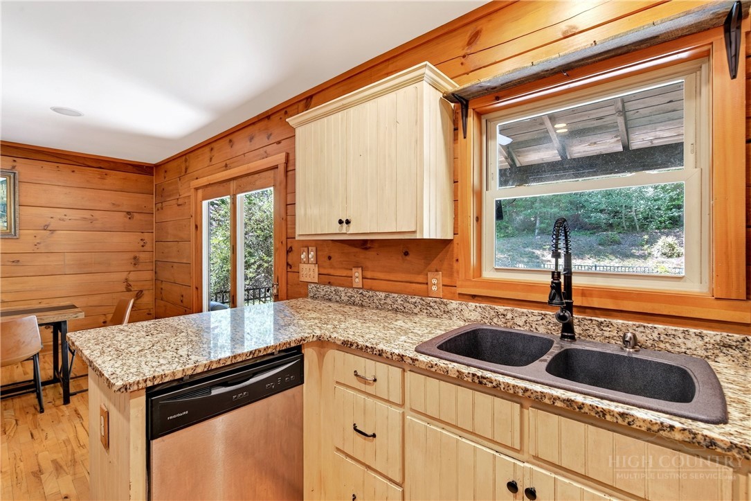 3355 Helton Hartley Place Property Photo 15