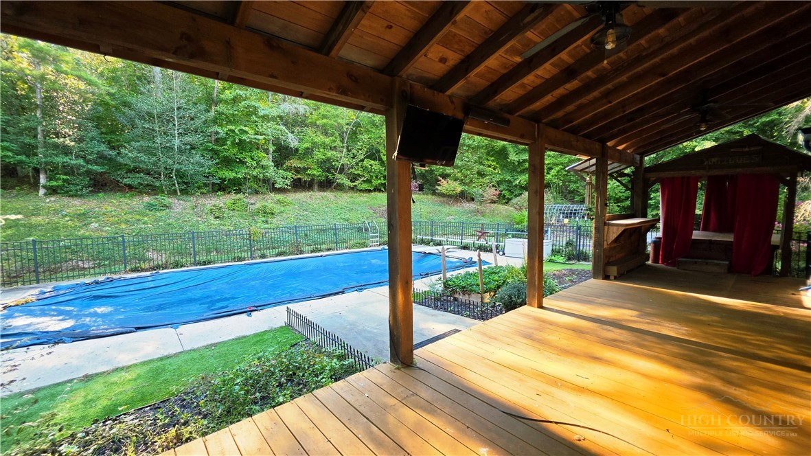 3355 Helton Hartley Place Property Photo 17