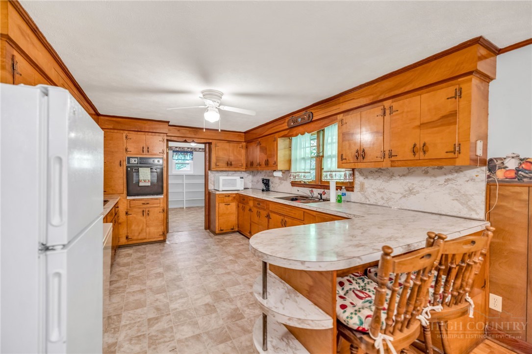 480 Roaring Fork Road Property Photo 16