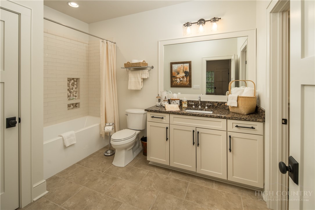 375 Chestnut Drive 1 Property Photo 40
