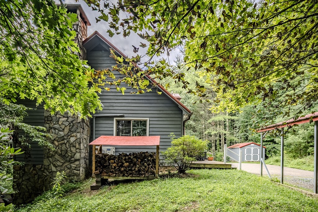 103 Keith Street Property Photo 4