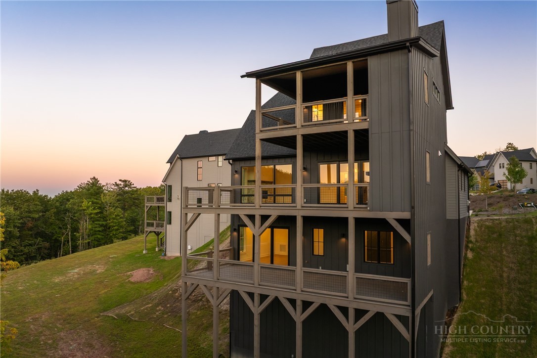 359 Calico Court Property Photo 35
