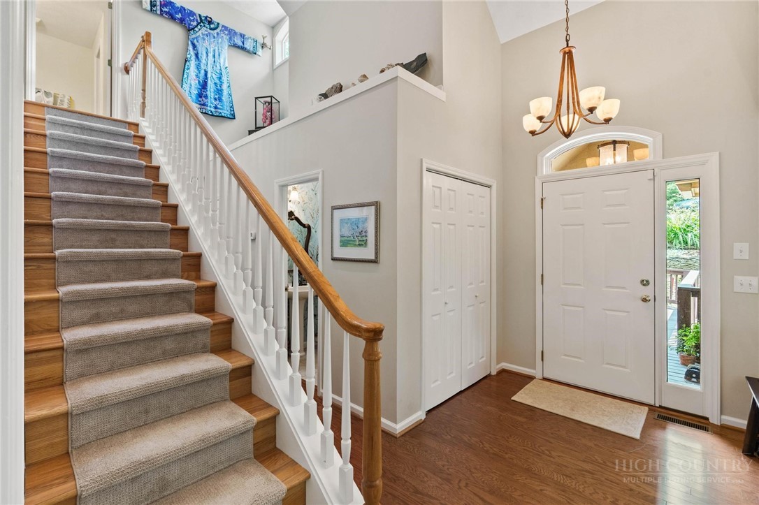 187 Cinnamon Fern Lane Property Photo 6