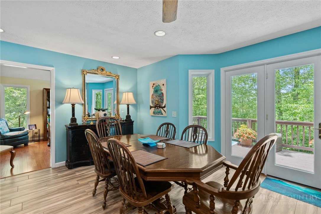 187 Cinnamon Fern Lane Property Photo 14