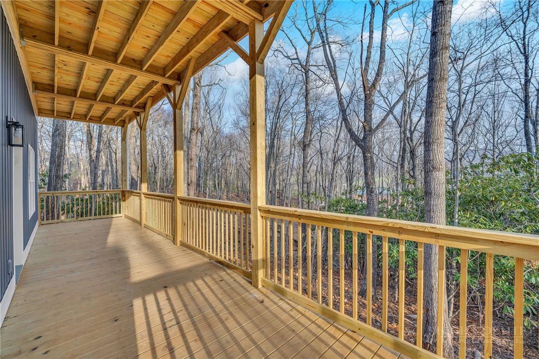 360 Laurel Lane Property Photo 39