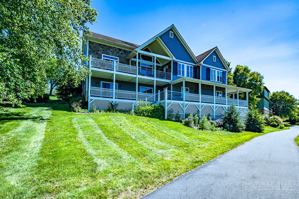 342 Birkdale Ridge Property Photo 4