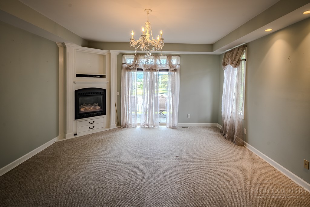 342 Birkdale Ridge Property Photo 18