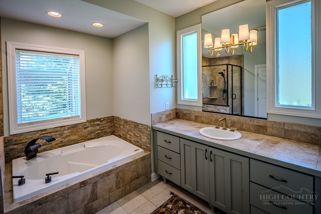342 Birkdale Ridge Property Photo 21