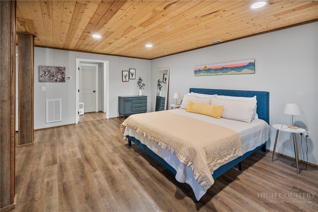 606 Tarleton Circle Property Photo 43