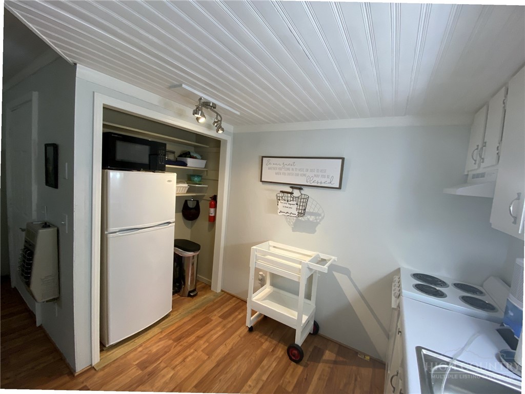 188 Forest Lane Property Photo 22