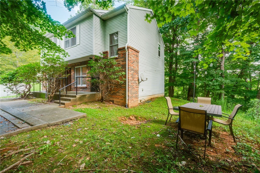 150 Margo Trail B Property Photo 3