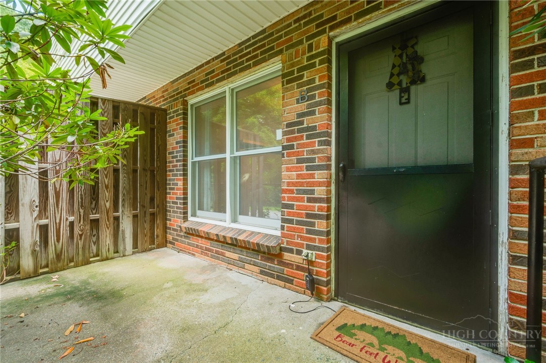 150 Margo Trail B Property Photo 4