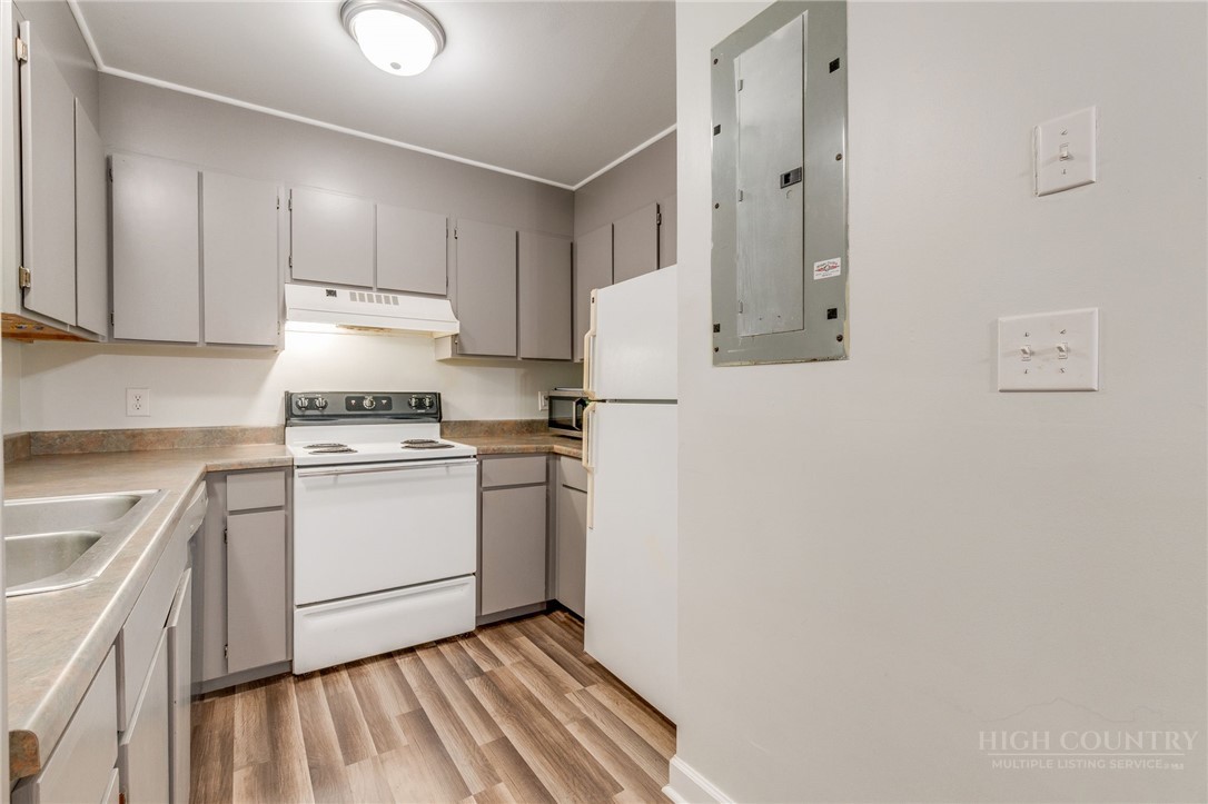 150 Margo Trail B Property Photo 13