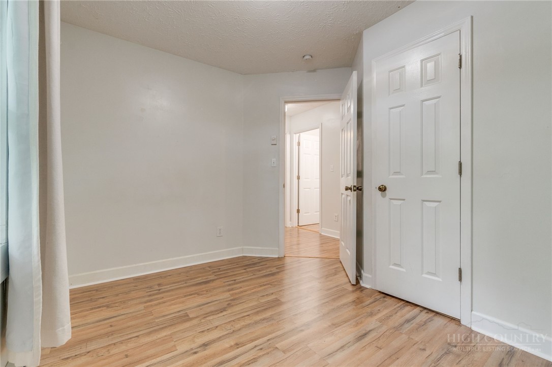 150 Margo Trail B Property Photo 23