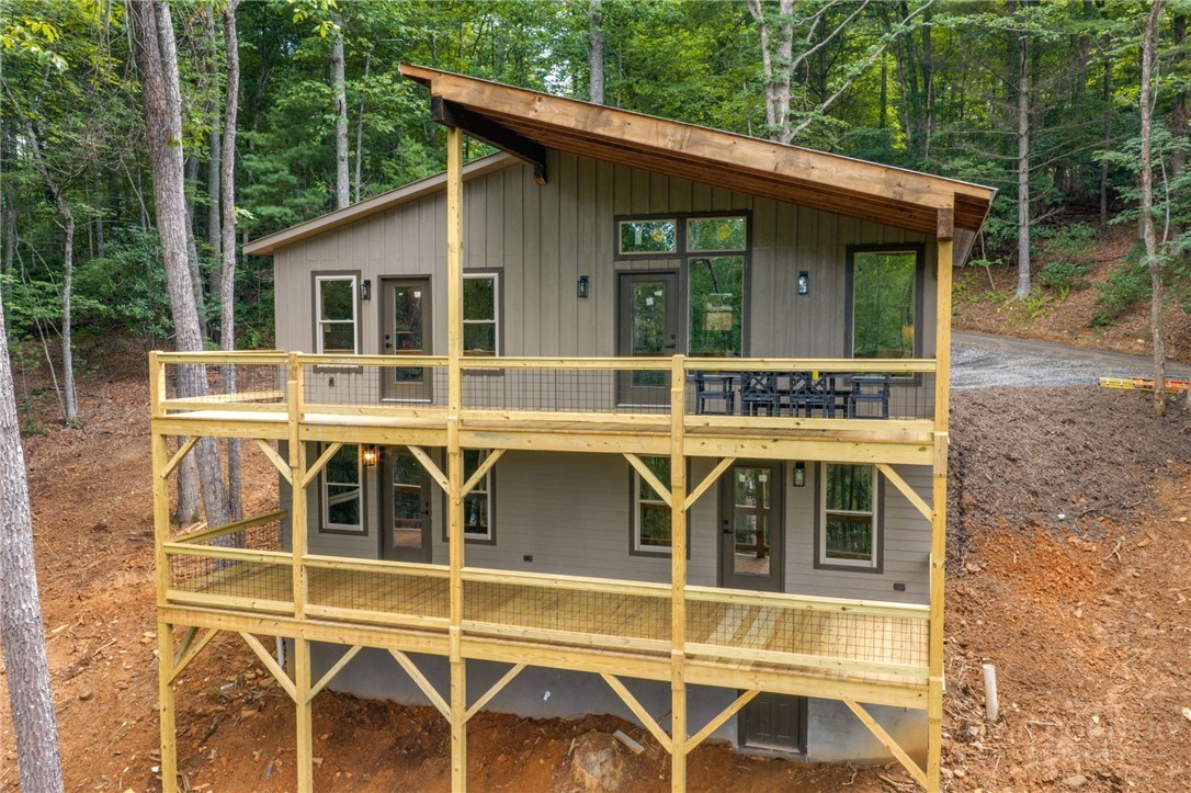 363 Switchback Lane Property Photo 1
