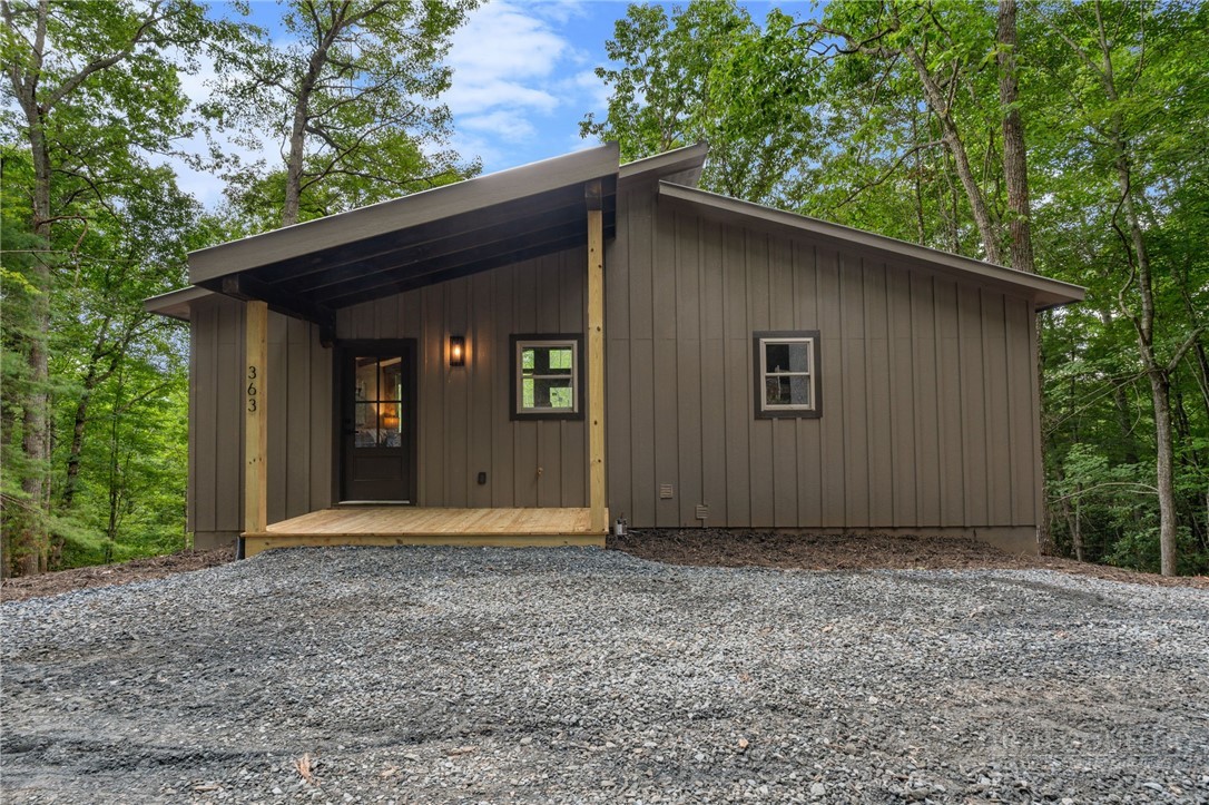 363 Switchback Lane Property Photo 2