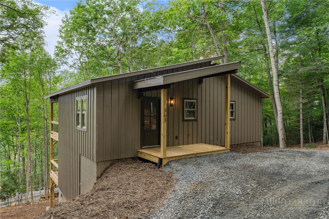 363 Switchback Lane Property Photo 33