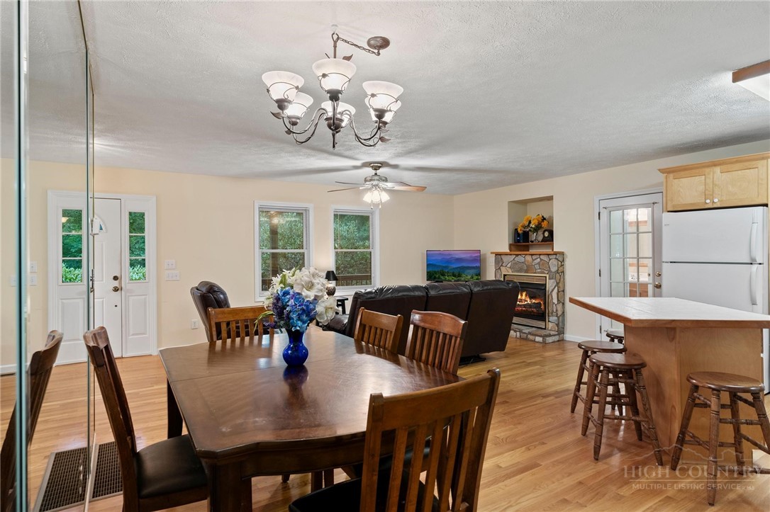 376 Deerfield Forest Parkway Property Photo 22