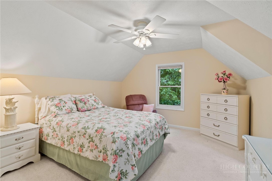 376 Deerfield Forest Parkway Property Photo 36