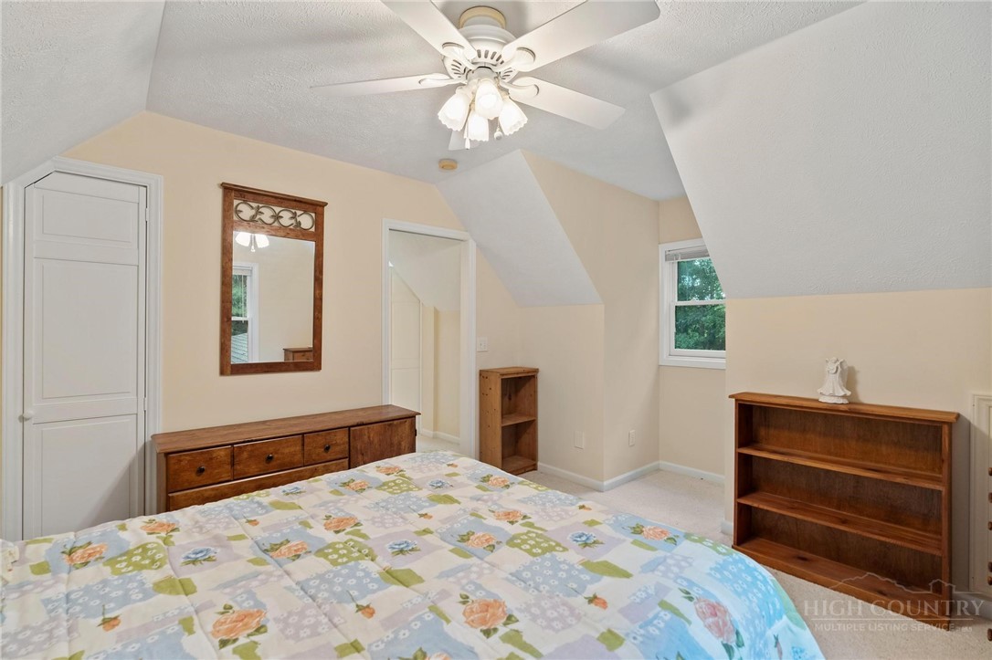 376 Deerfield Forest Parkway Property Photo 38