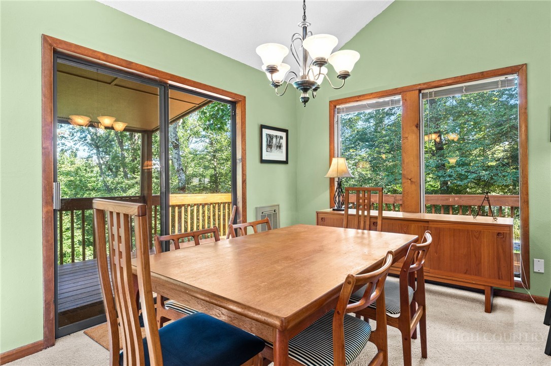 100 Grassy Gap Loop Road Property Photo 13