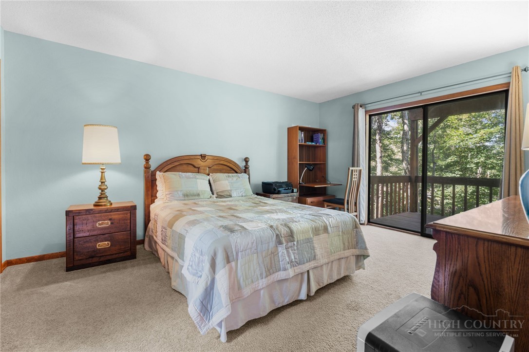 100 Grassy Gap Loop Road Property Photo 25