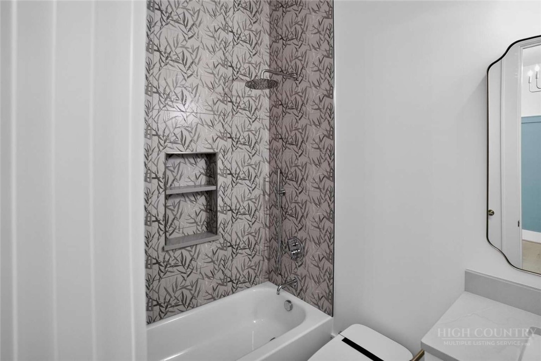 475 State View Road Property Photo 13