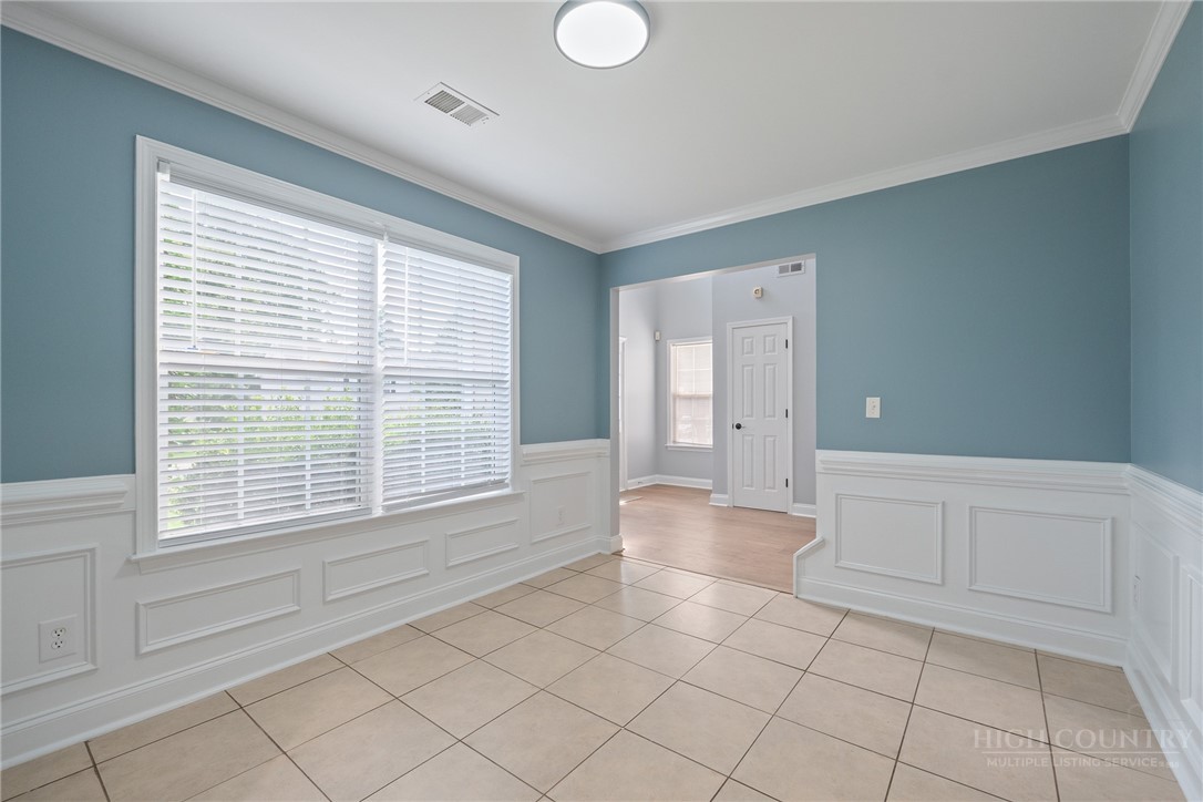 2646 Amber Crest Drive Property Photo 6