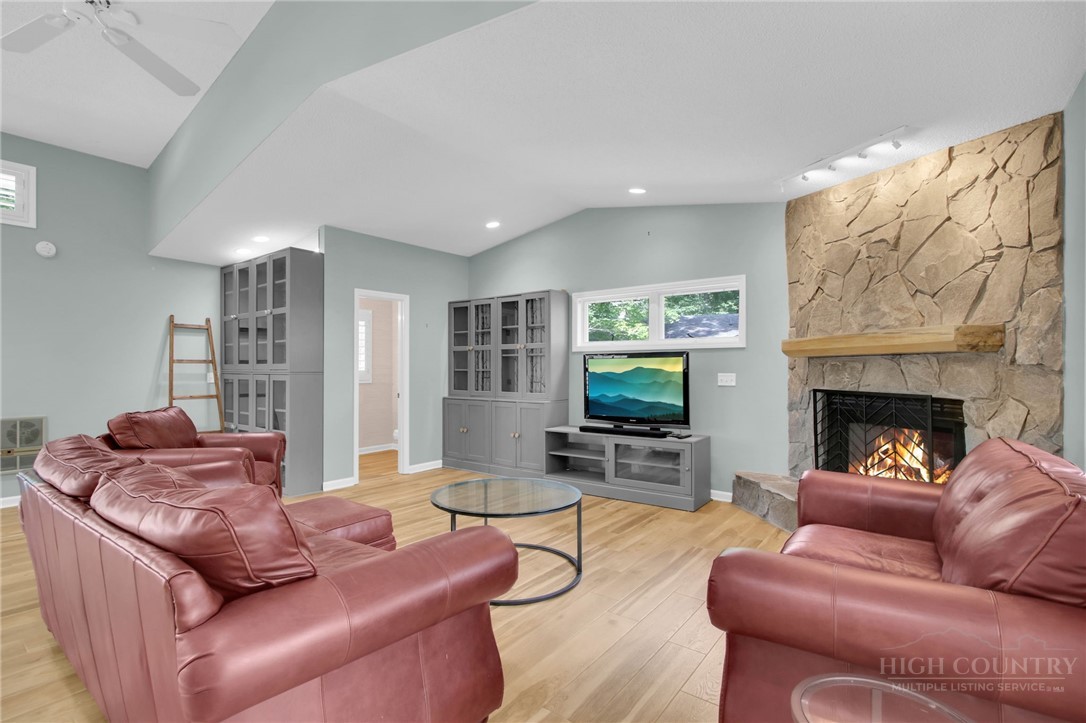 710 Pine Ridge Road Property Photo 12