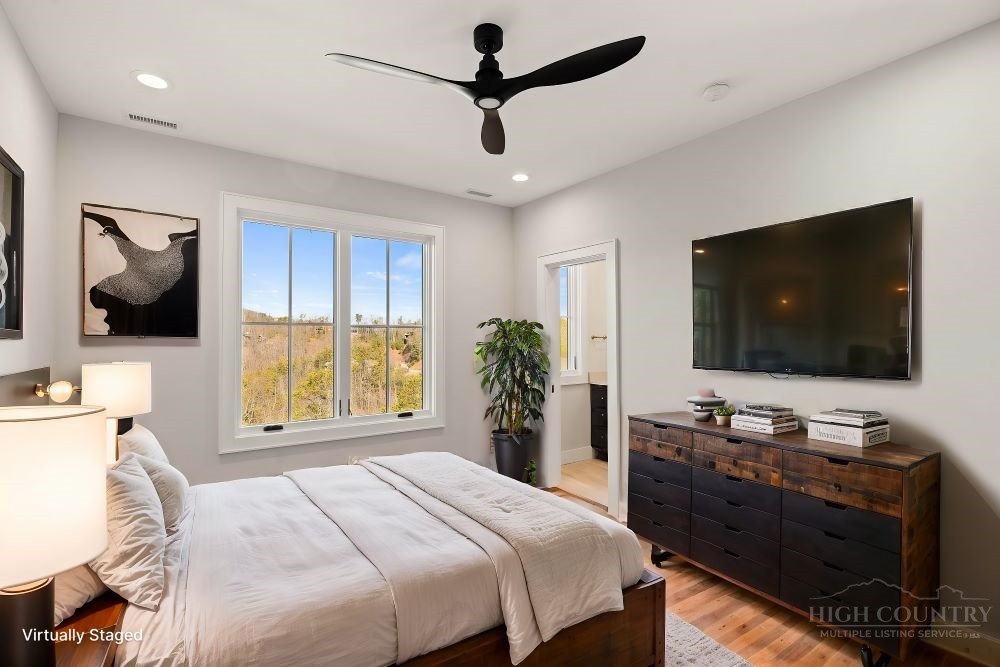 353 Calico Court Property Photo 28