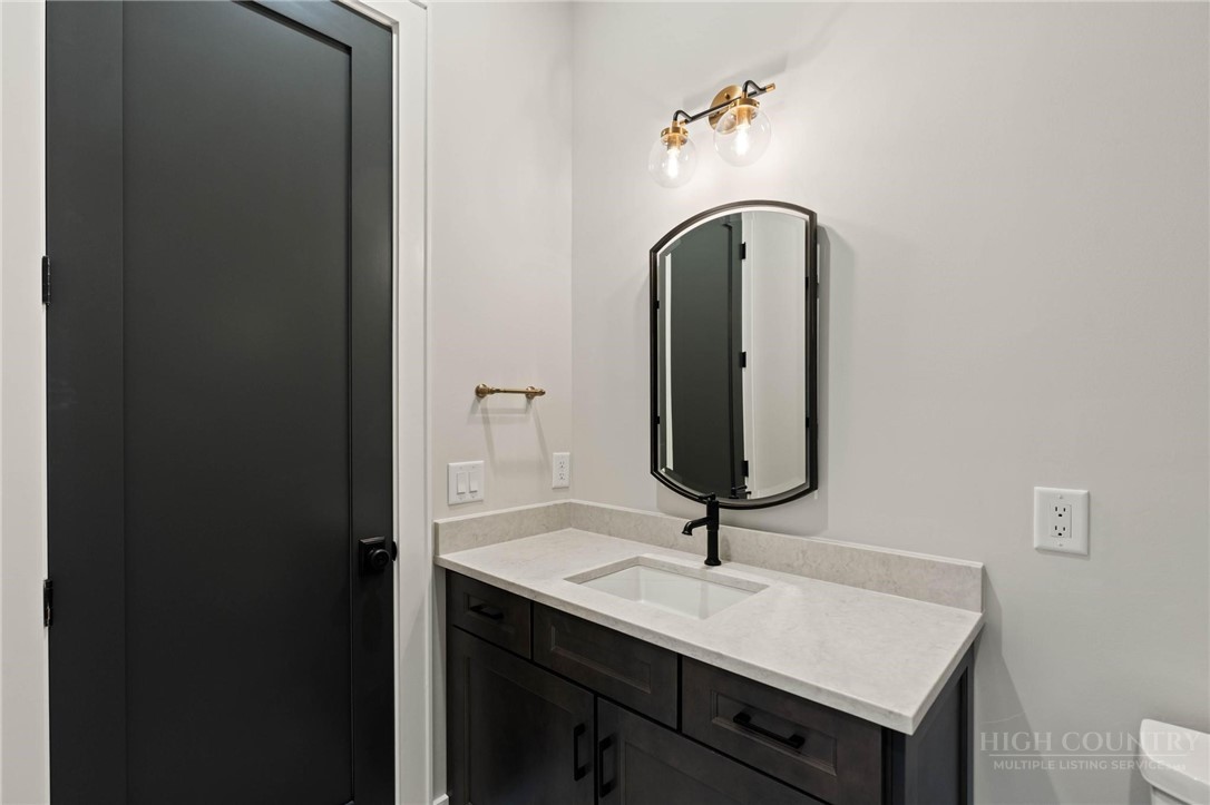 353 Calico Court Property Photo 40