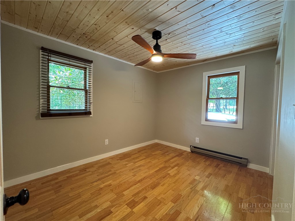 900 Charter Hills Road Property Photo 12