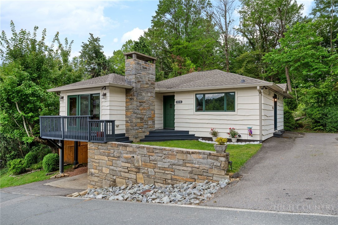 334 Hill Street Property Photo 2