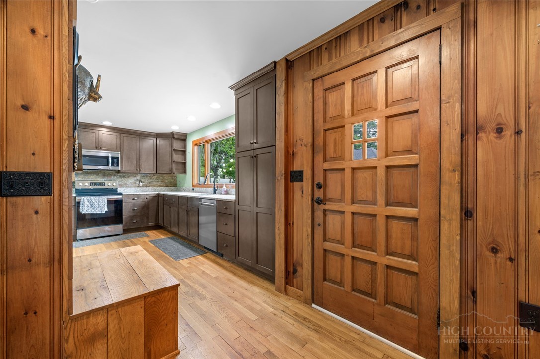334 Hill Street Property Photo 3