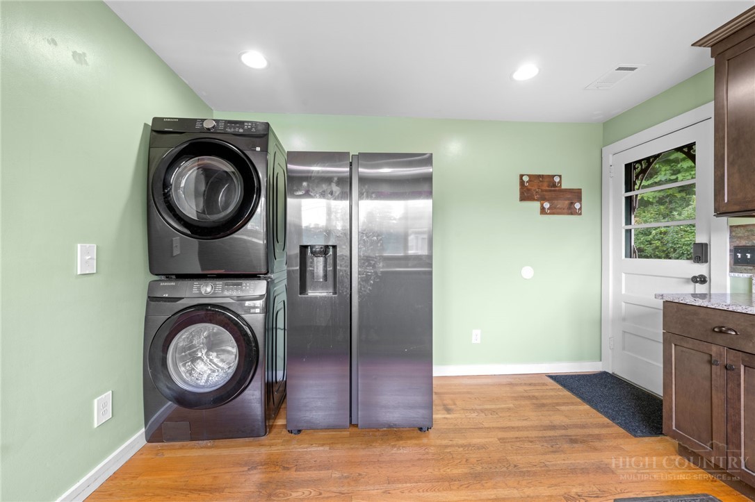 334 Hill Street Property Photo 7
