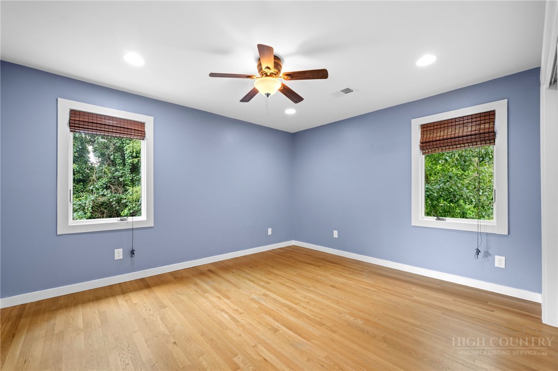 334 Hill Street Property Photo 13