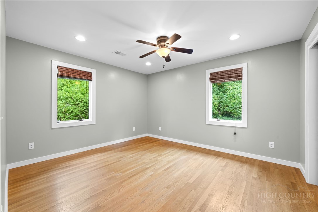 334 Hill Street Property Photo 16