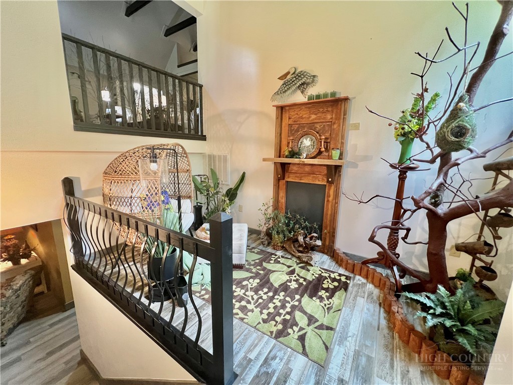 128 Hillside Lane Property Photo 19
