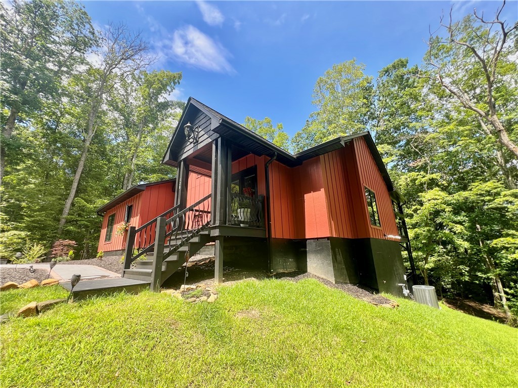 128 Hillside Lane Property Photo 32