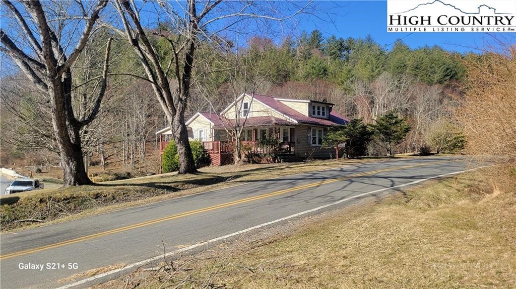 720 Mash Road Property Photo 4
