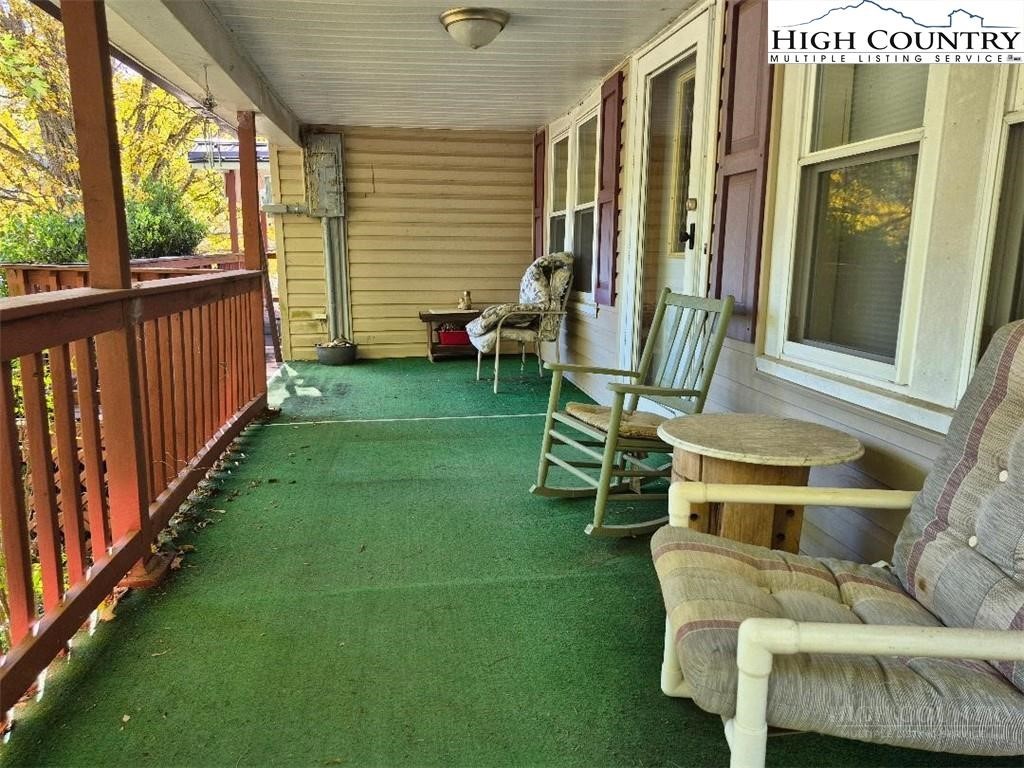 720 Mash Road Property Photo 10