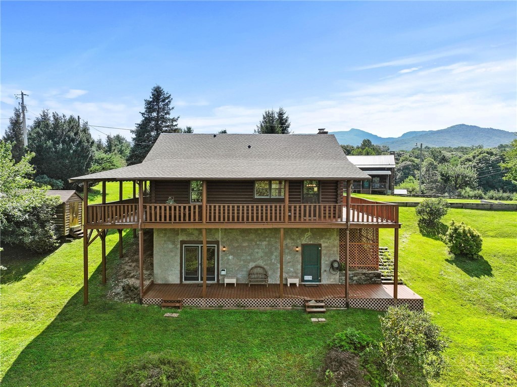 439 Apple Way Road Property Photo 3