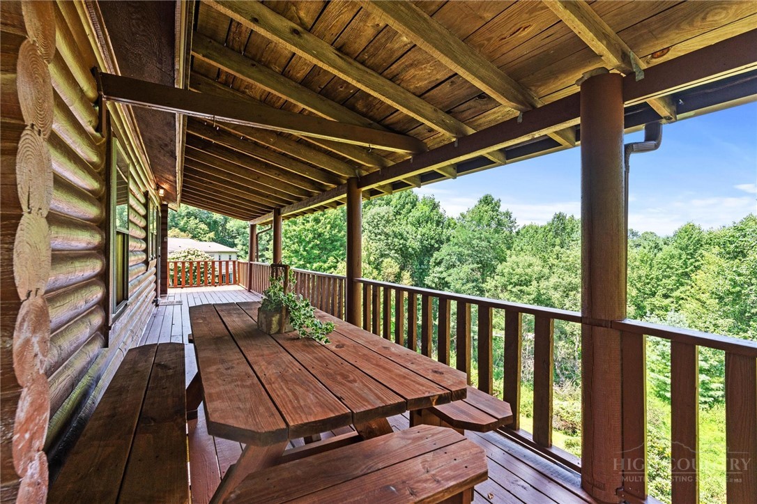 439 Apple Way Road Property Photo 21