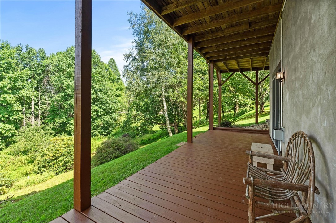 439 Apple Way Road Property Photo 29